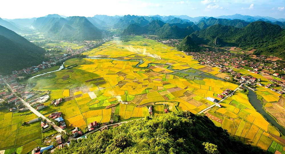 Hidden Gems in Vietnam - bac son valley